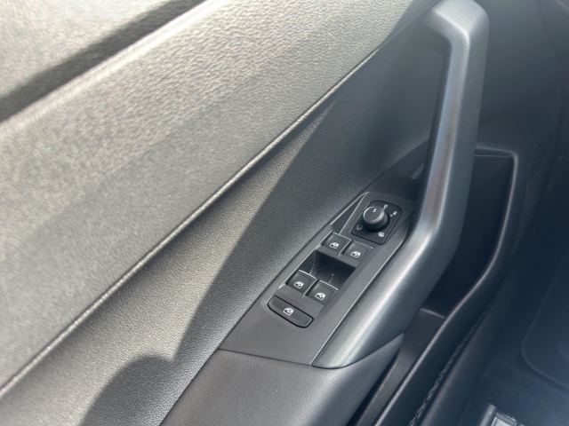 Taigo Goal 1.0 TSI*Navi*LED*SHZ*ACC*Apple CarPlay*