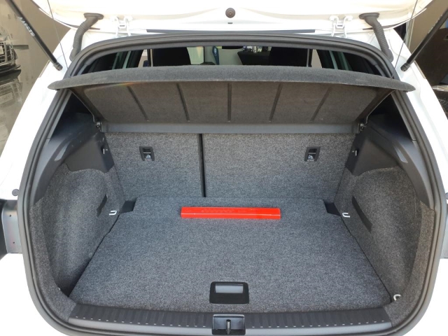 Arona FR 1.0 TSI DSG*Navi*LED*RüKa*SHZ*