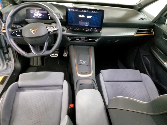 Born 62 kW Dynamic*Navi*LED*RüKa*SHZ*ACC*
