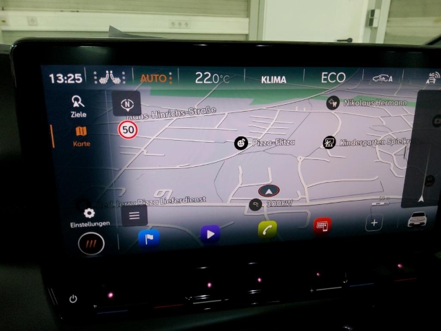Born 62 kW Dynamic*Navi*LED*RüKa*SHZ*ACC*