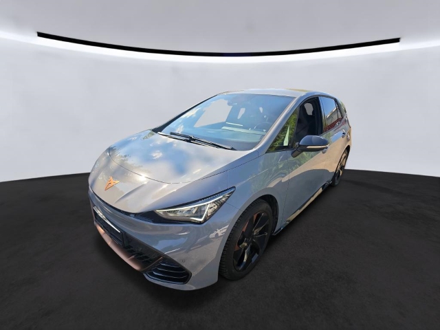 Born 62 kW Dynamic*Navi*LED*RüKa*SHZ*ACC*