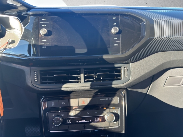 T-Cross Style 1.0 TSI DSG*Navi*LED*ACC*SHZ*