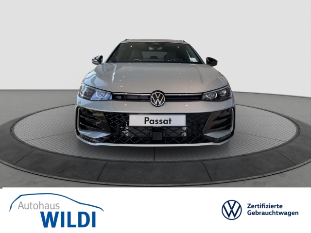 Passat Variant 1.5 TSI eHybrid R-Line*PANO*AHK*