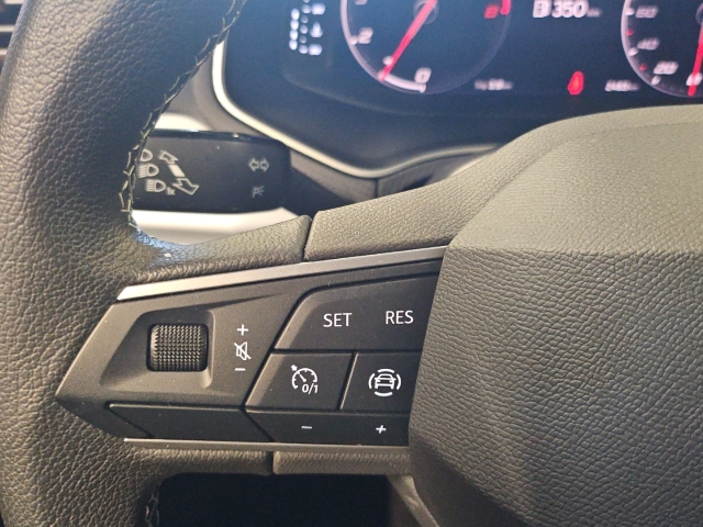 Ibiza Style 1.0 TSI*LED*SHZ*FullLink*RüKa*